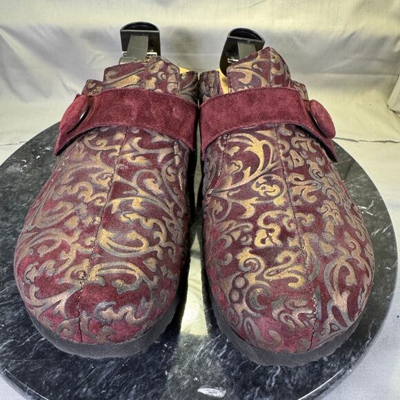 Think! Leather Clogs Maroon/Gold Women's EU 39/ 8.5 US - Picture 2 of 8